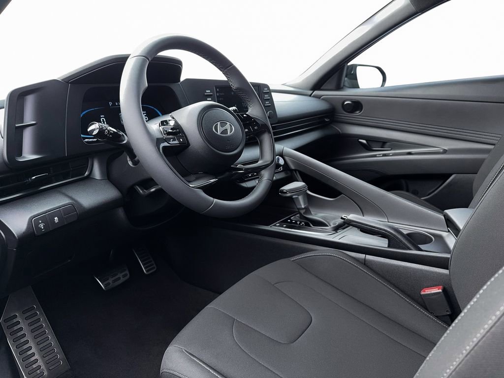 New 2026 Hyundai Elantra Sport FWD image 22