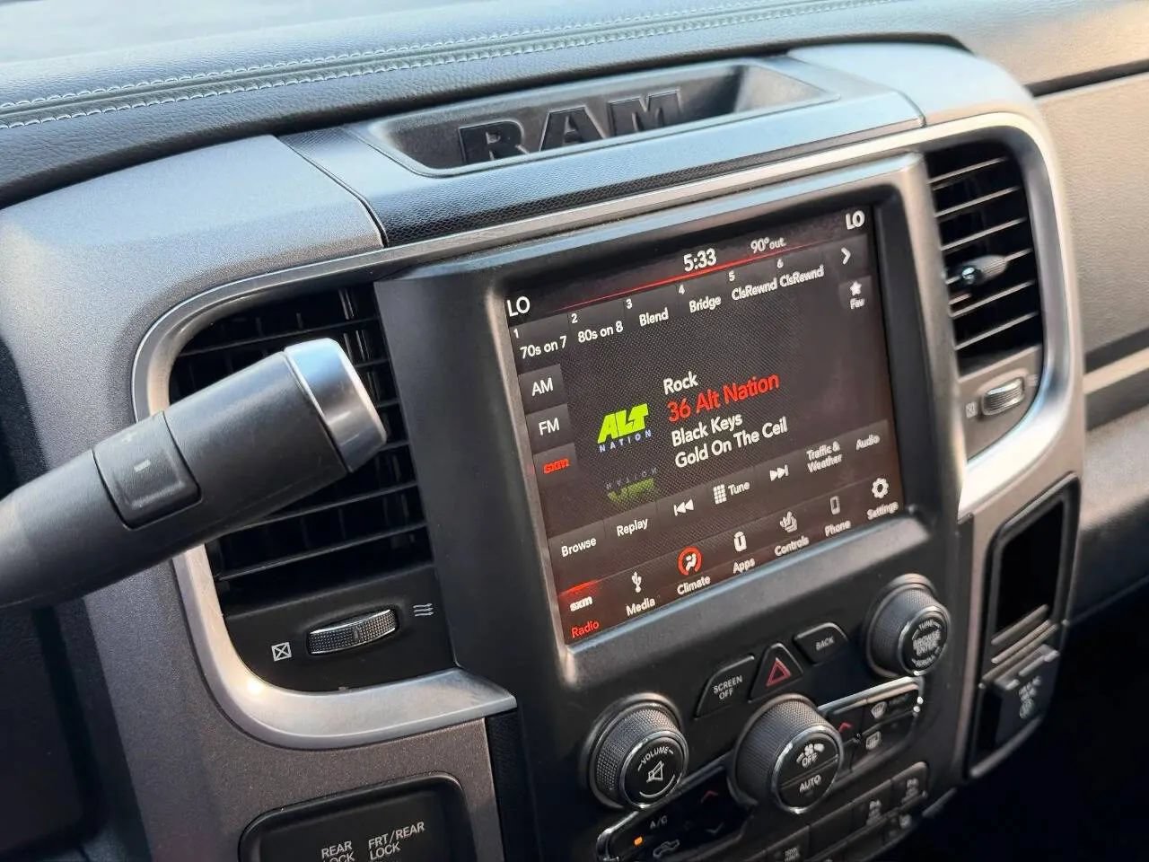 Used 2018 RAM 2500 Power Wagon w/ Luxury Group AWD/4WD image 28