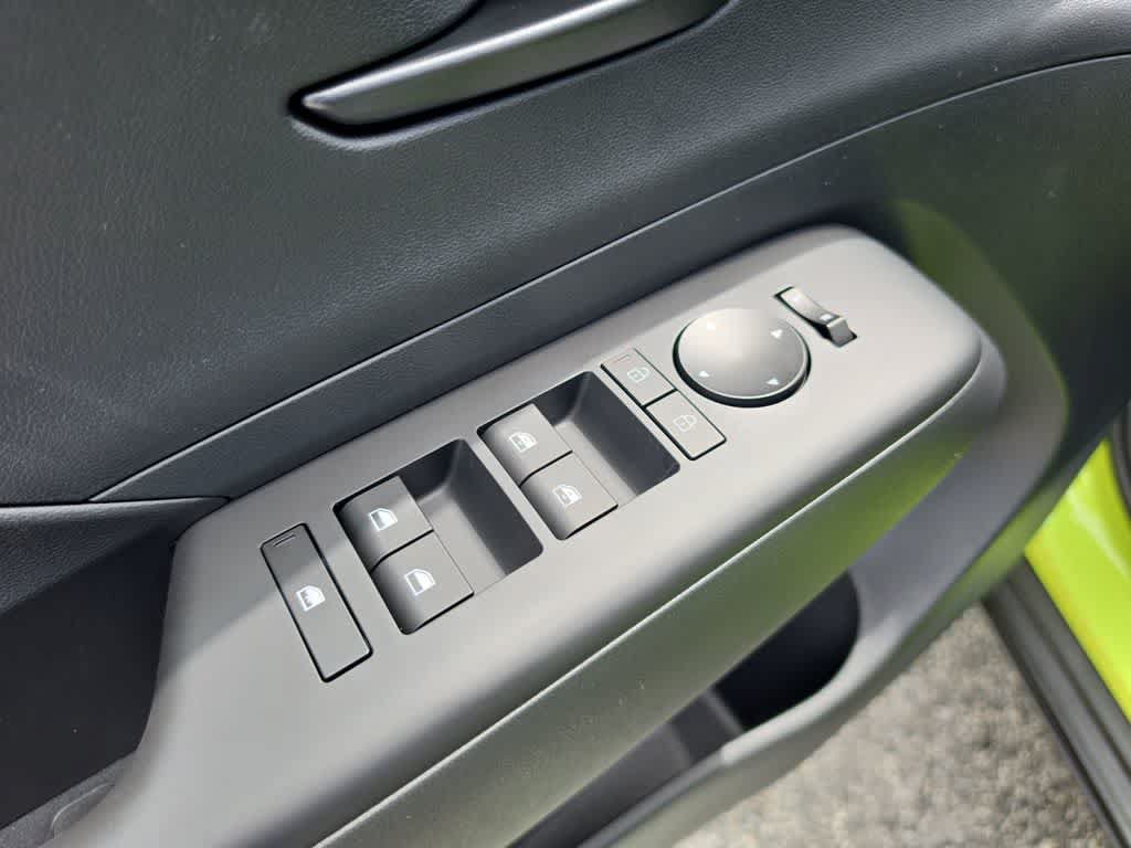 New 2027 Hyundai Kona SEL Sport FWD image 17