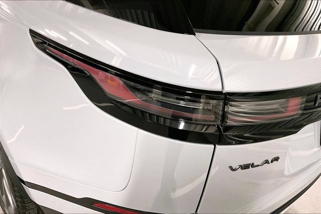 Certified 2026 Land Rover Range Rover Velar Dynamic SE AWD/4WD image 29