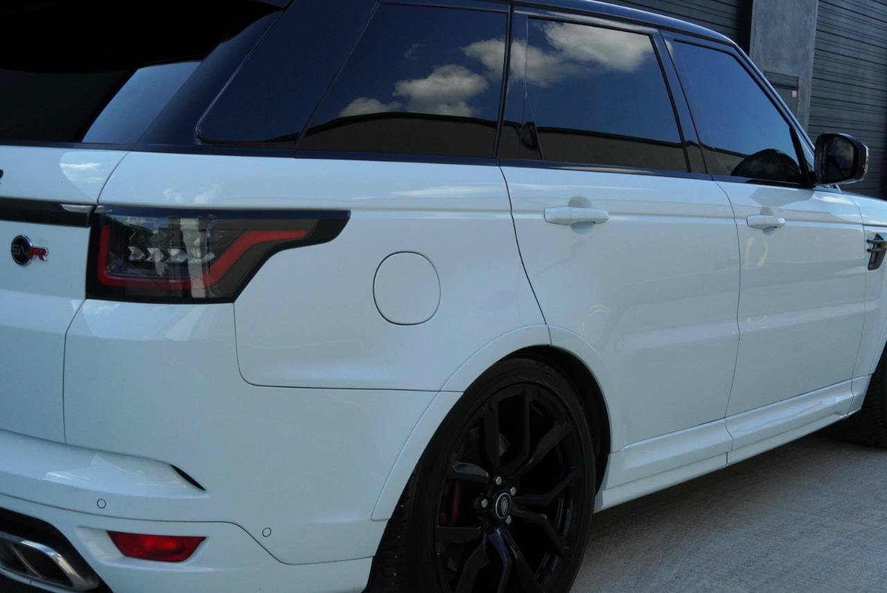 Used 2022 Land Rover Range Rover Sport SVR Carbon Edition AWD/4WD image 10