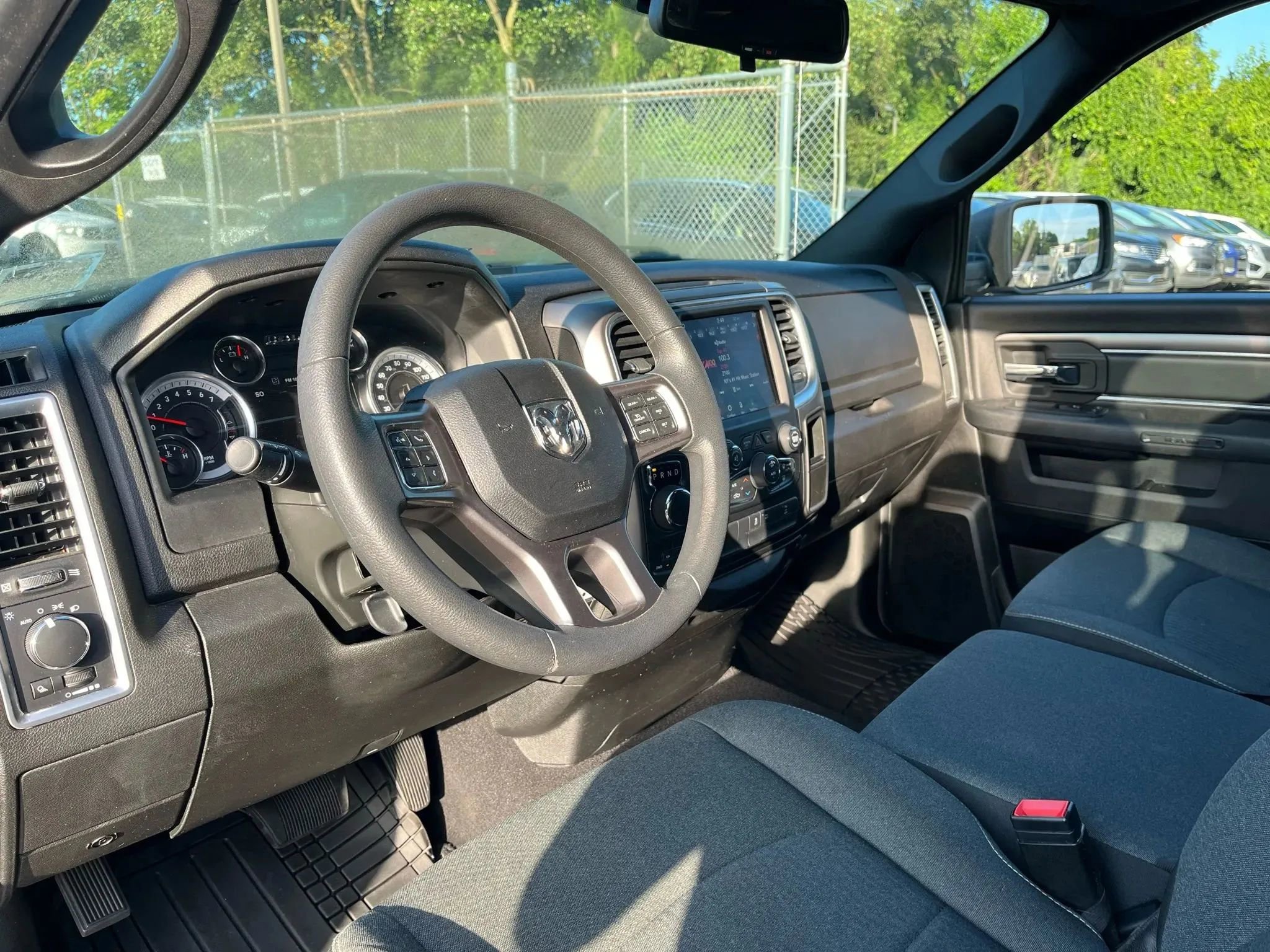 Used 2021 RAM 1500 Classic Warlock w/ Electronics Group image 10