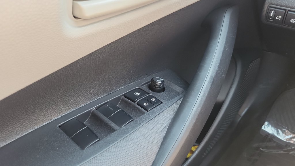 Certified 2023 Toyota Corolla LE FWD image 19