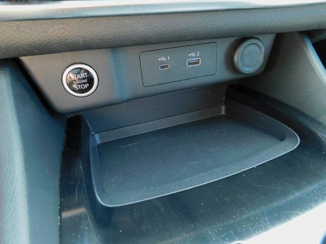 Used 2023 Nissan Rogue SV image 13