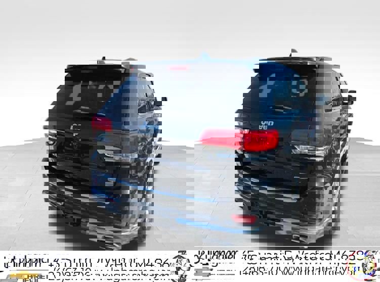 Used 2016 Jeep Grand Cherokee Summit image 4