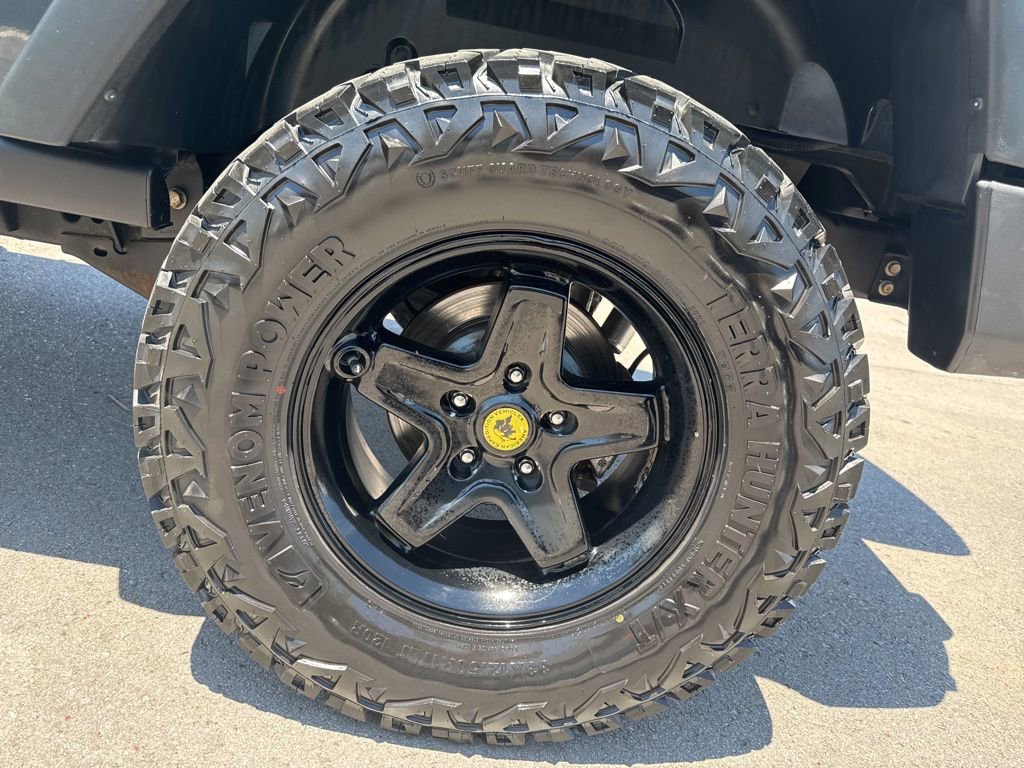 Used 2017 Jeep Wrangler Sport AWD/4WD image 24