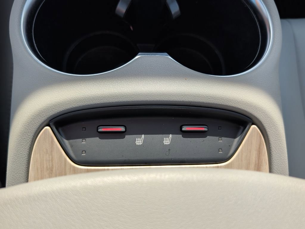 Certified 2023 Toyota Venza XLE AWD/4WD image 25