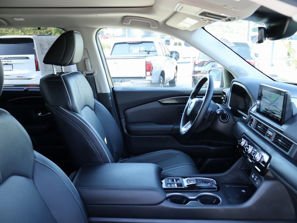 Certified 2024 Honda Pilot Elite image 8