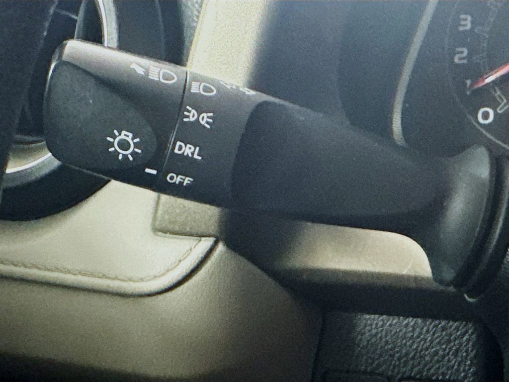 Used 2015 Toyota RAV4 LE image 12