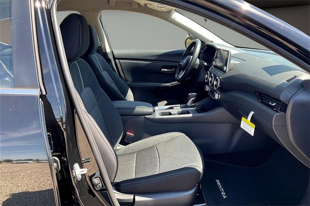 New 2025 Nissan Sentra SV w/ All-Weather Package image 10