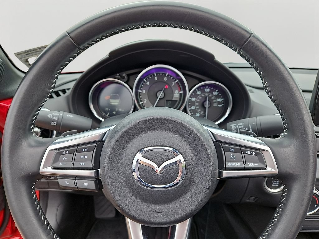Used 2023 MAZDA MX-5 Miata Grand Touring RWD image 17