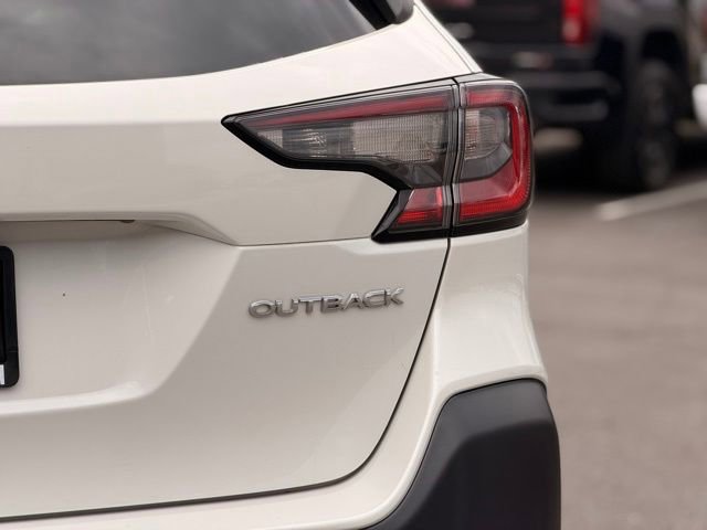 Used 2024 Subaru Outback Limited AWD/4WD image 11