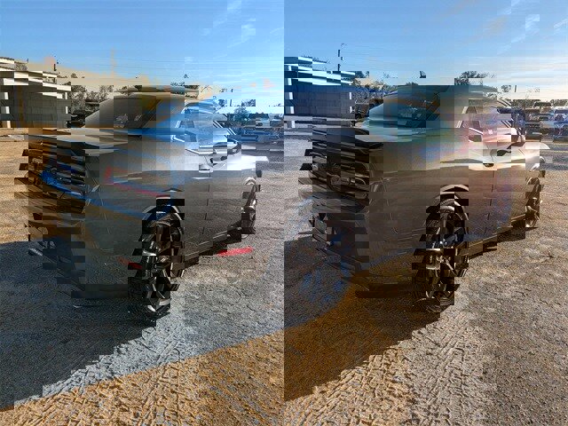 Used 2022 Dodge Challenger R/T w/ Plus Package image 4