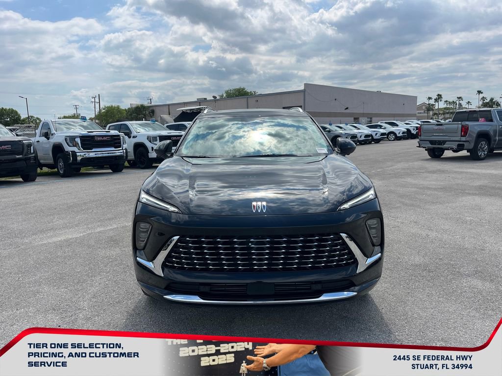 New 2026 Buick Envision Avenir image 3