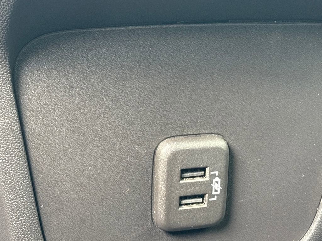 Used 2024 Chevrolet Equinox LT FWD image 19