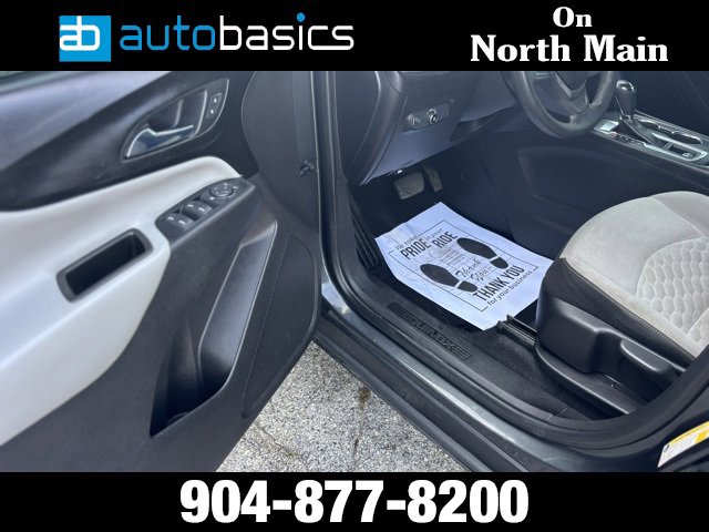 Used 2018 Chevrolet Equinox LS image 19