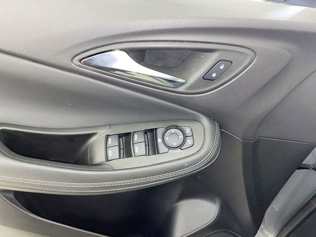 Used 2023 Buick Encore GX Preferred image 26
