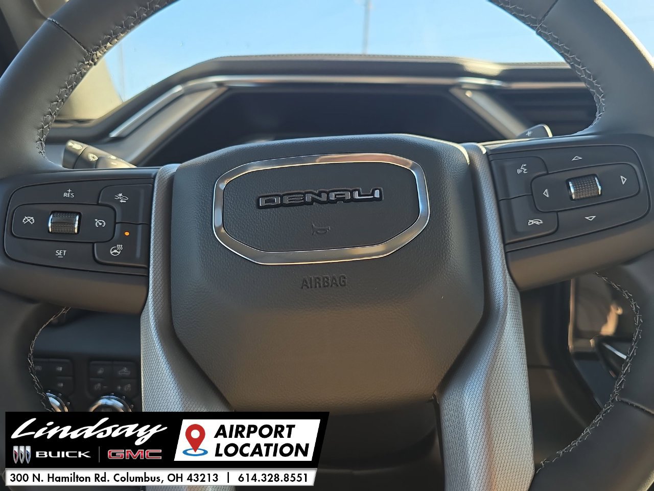 New 2026 GMC Sierra 1500 Denali w/ Denali Reserve Package AWD/4WD image 12