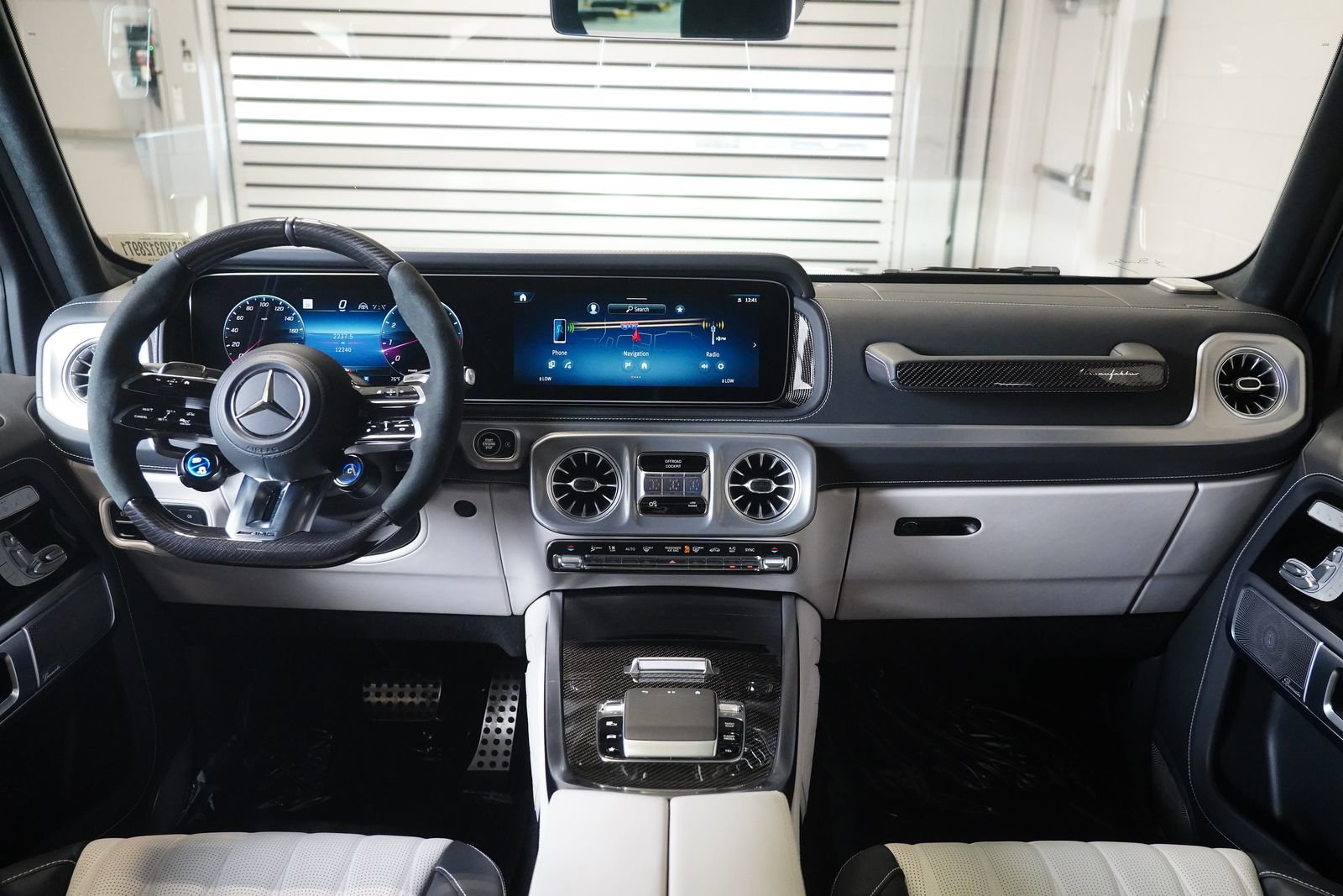 Certified 2025 Mercedes-Benz G 63 AMG 4MATIC image 14