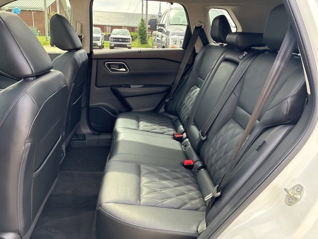 Used 2023 Nissan Rogue Platinum w/ Platinum Premium Package AWD/4WD image 21