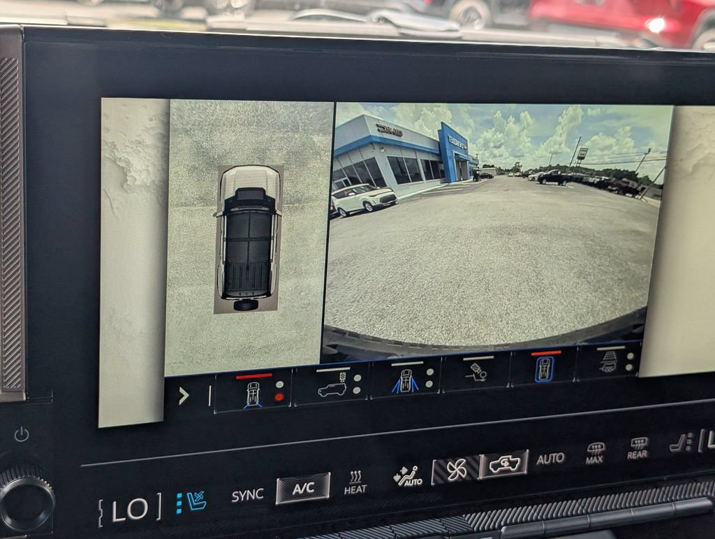 New 2025 GMC Hummer EV 2X AWD/4WD image 19