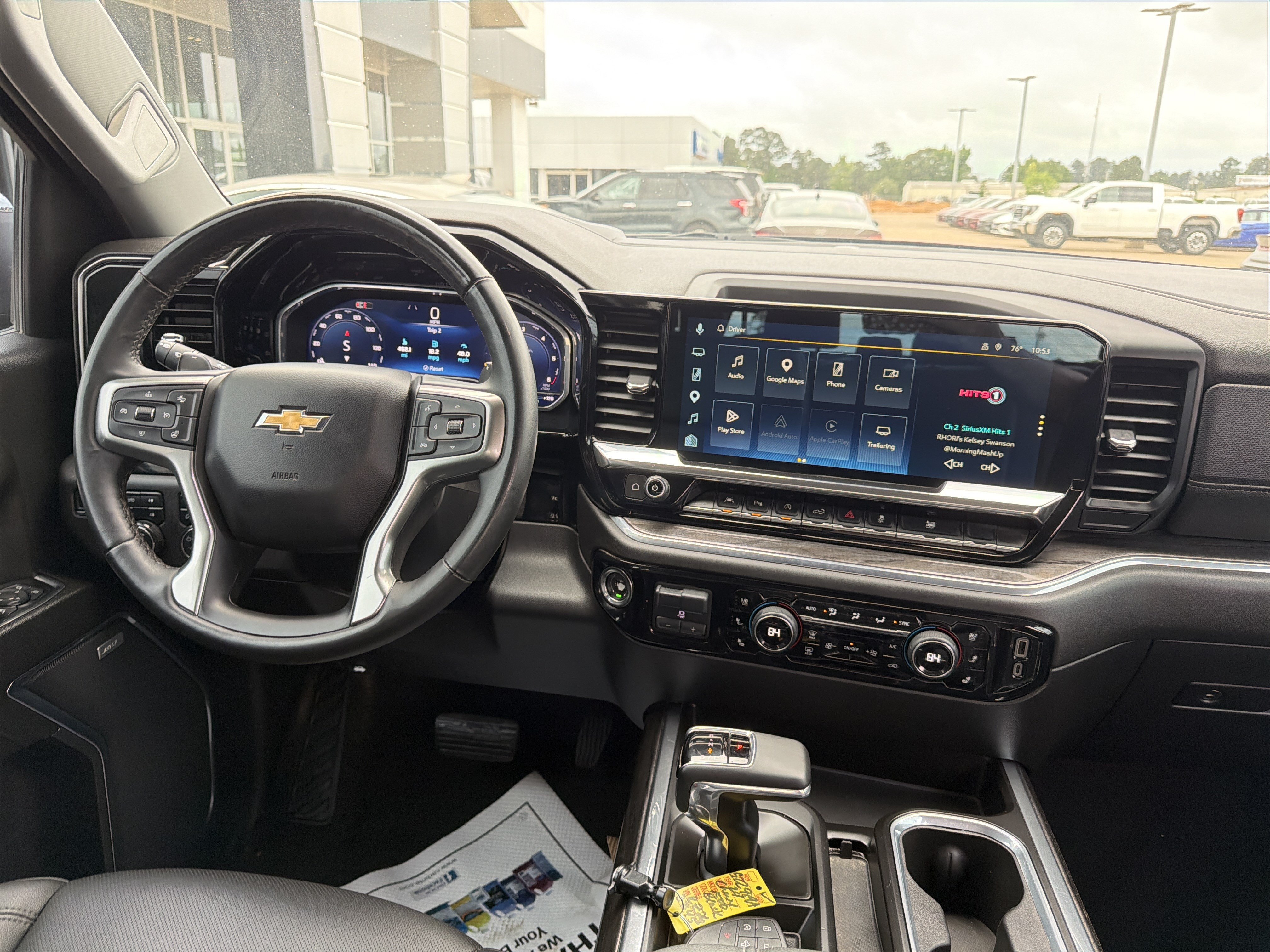 Used 2024 Chevrolet Silverado 1500 LTZ AWD/4WD image 9