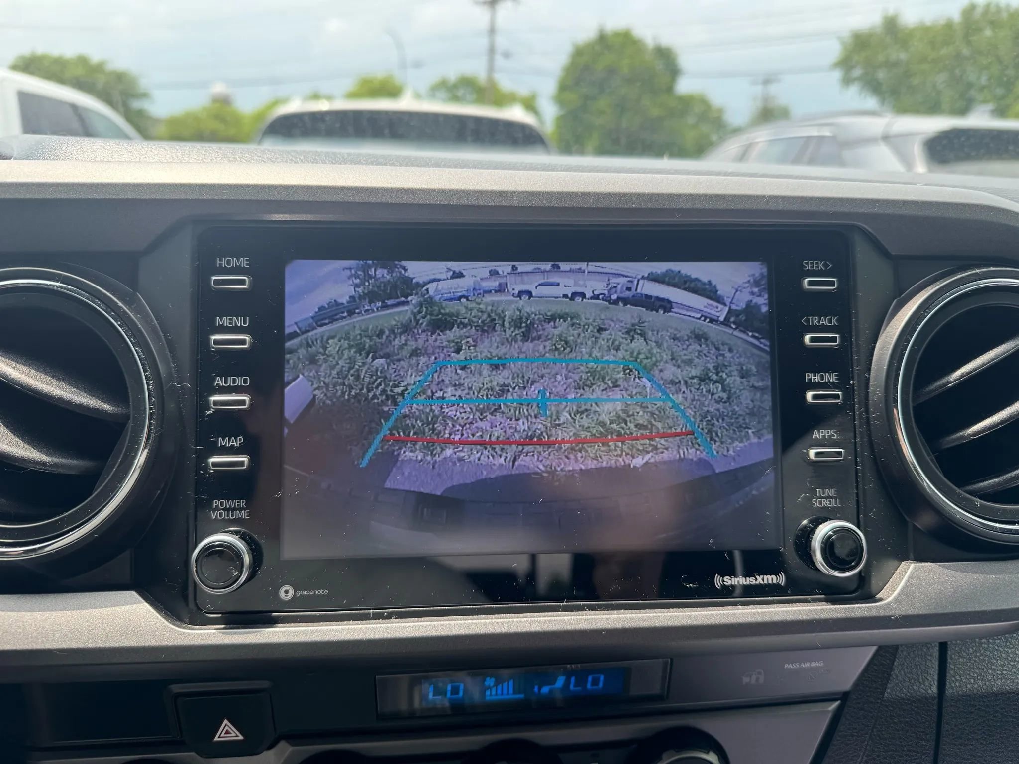 Used 2021 Toyota Tacoma TRD Off-Road image 26