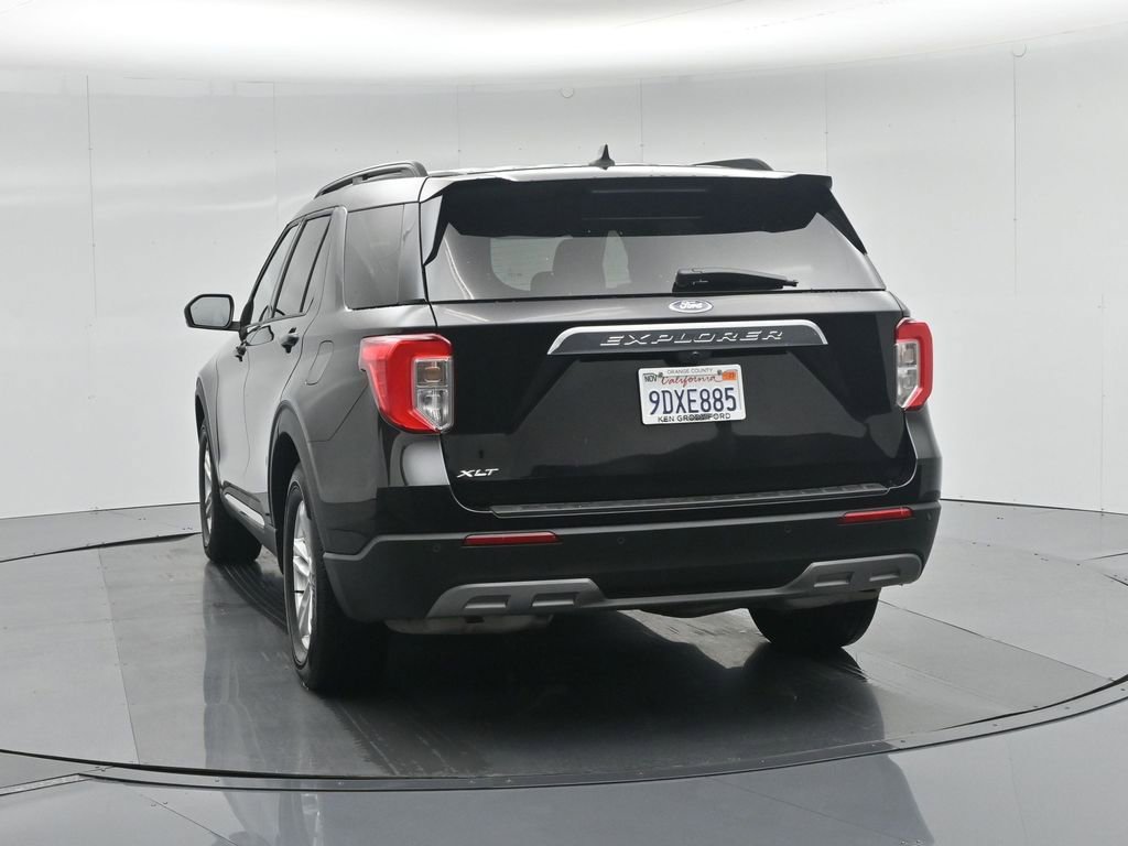 Used 2022 Ford Explorer XLT w/ Equipment Group 202A image 33