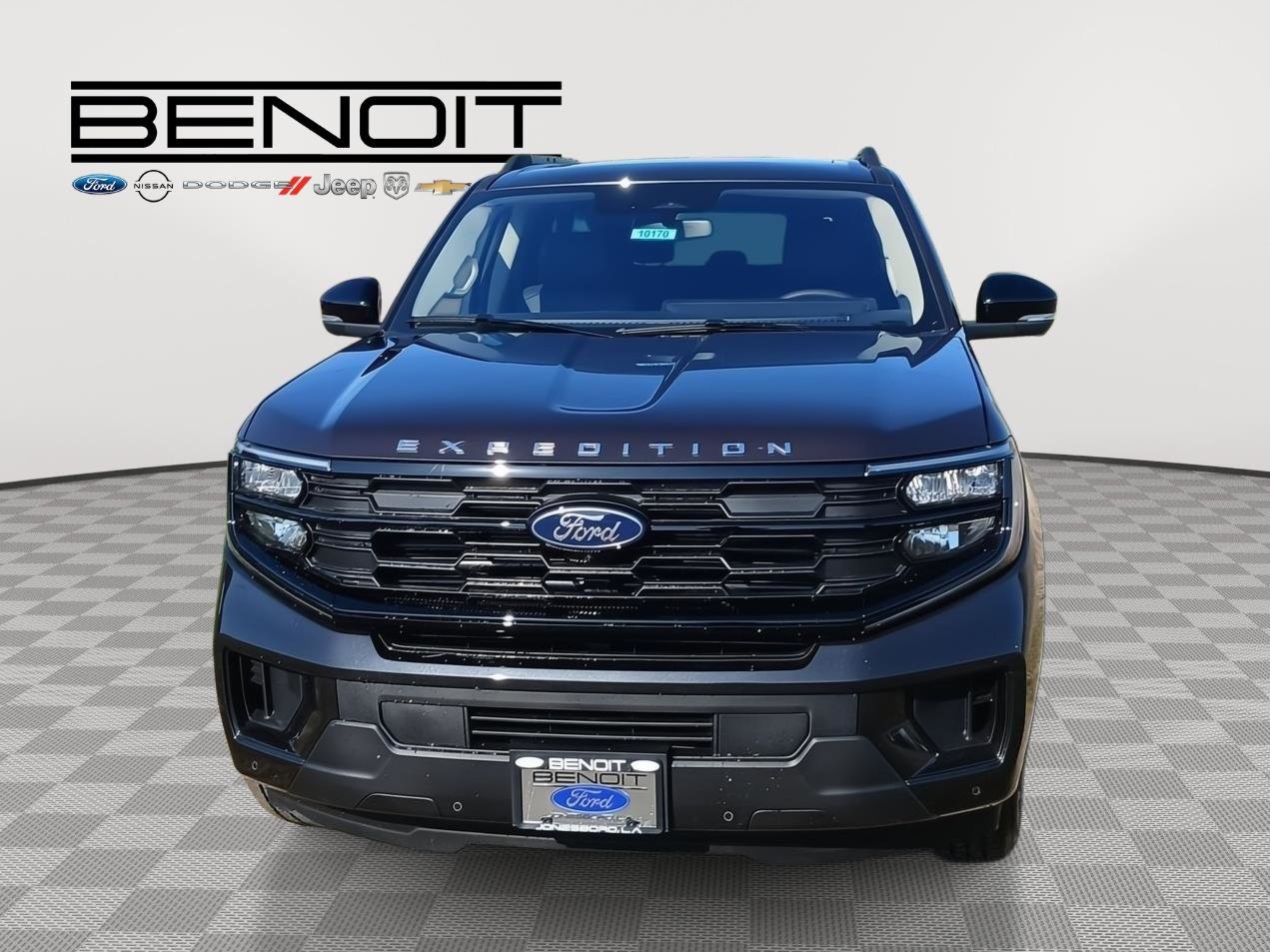 New 2025 Ford Expedition Active image 2