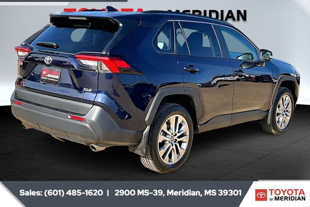 Used 2024 Toyota RAV4 XLE Premium image 10