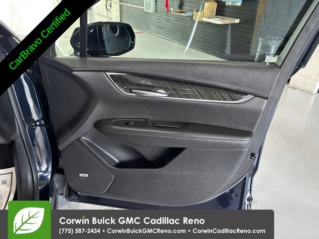 Used 2021 Cadillac XT6 Premium Luxury AWD/4WD image 35
