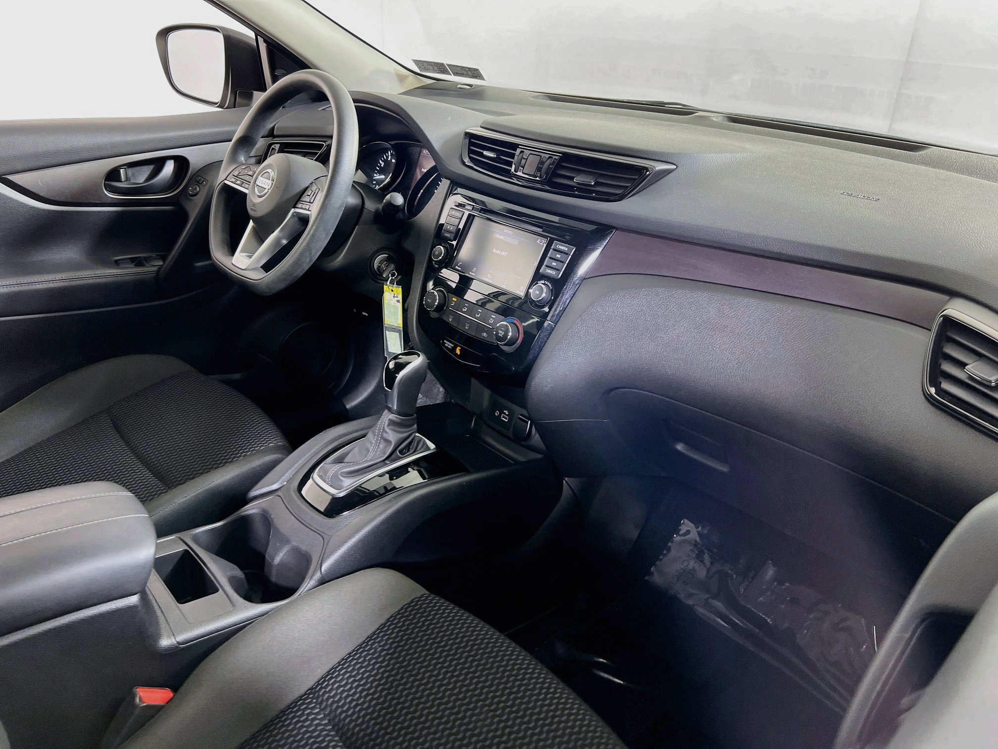 Used 2021 Nissan Rogue Sport S AWD/4WD image 26