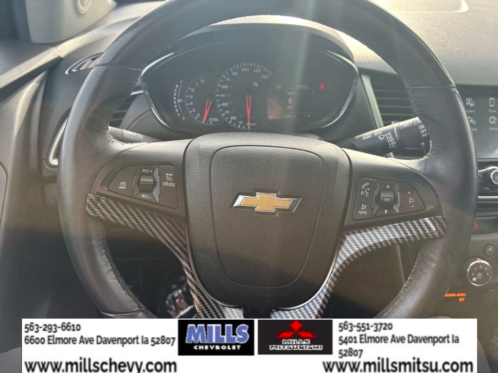 Used 2017 Chevrolet Trax LT w/ LT Convenience Package FWD image 16