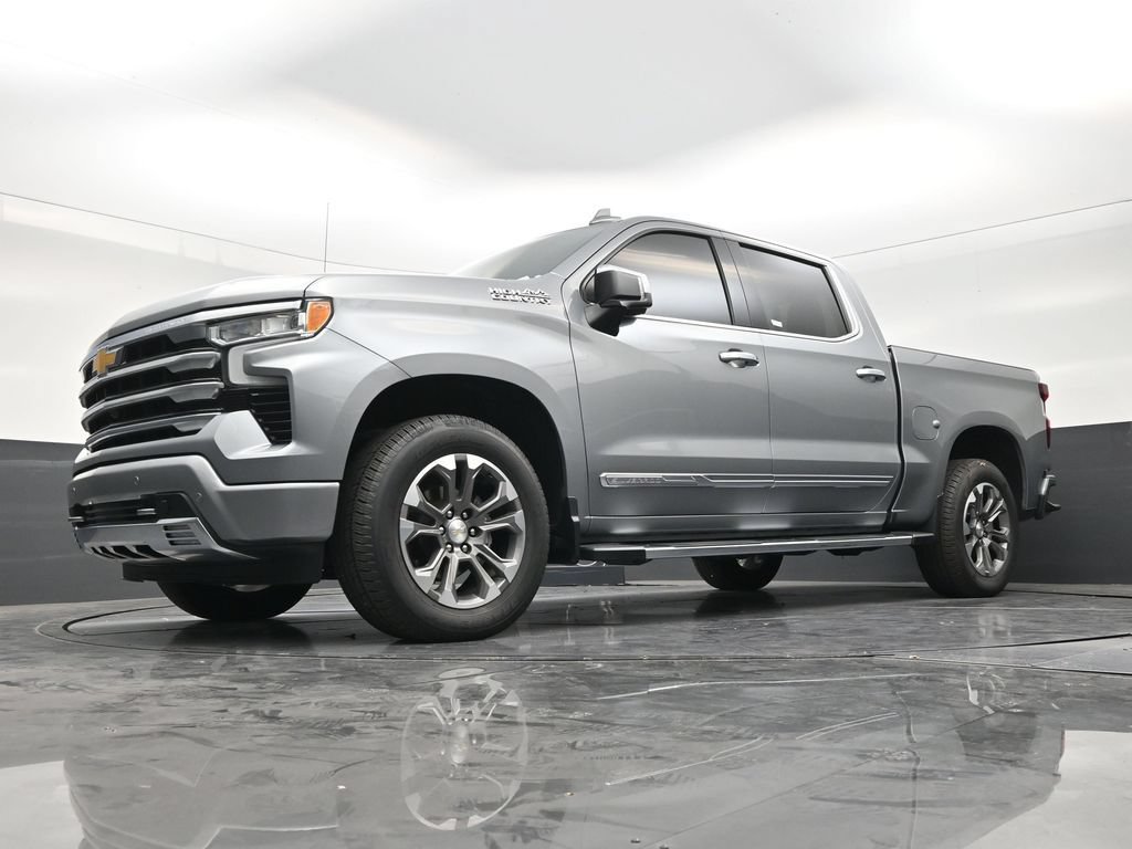 Used 2024 Chevrolet Silverado 1500 High Country RWD image 20