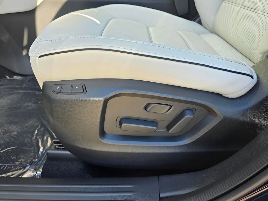New 2025 MAZDA CX-5 AWD 2.5 S w/ Premium Plus Pkg image 16