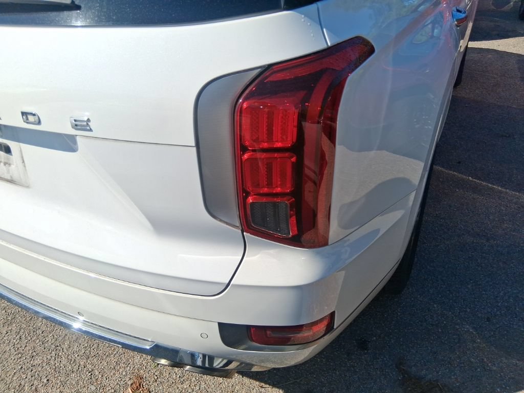 Used 2020 Hyundai Palisade Limited FWD image 17