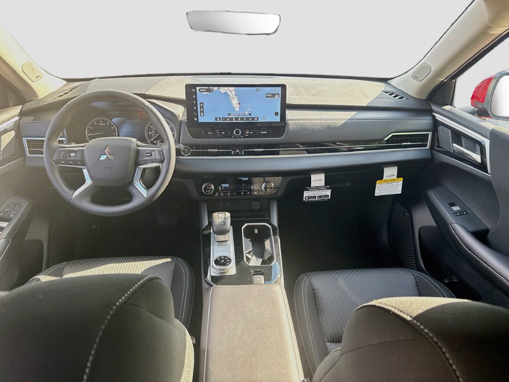 New 2026 Mitsubishi Outlander ES FWD image 23