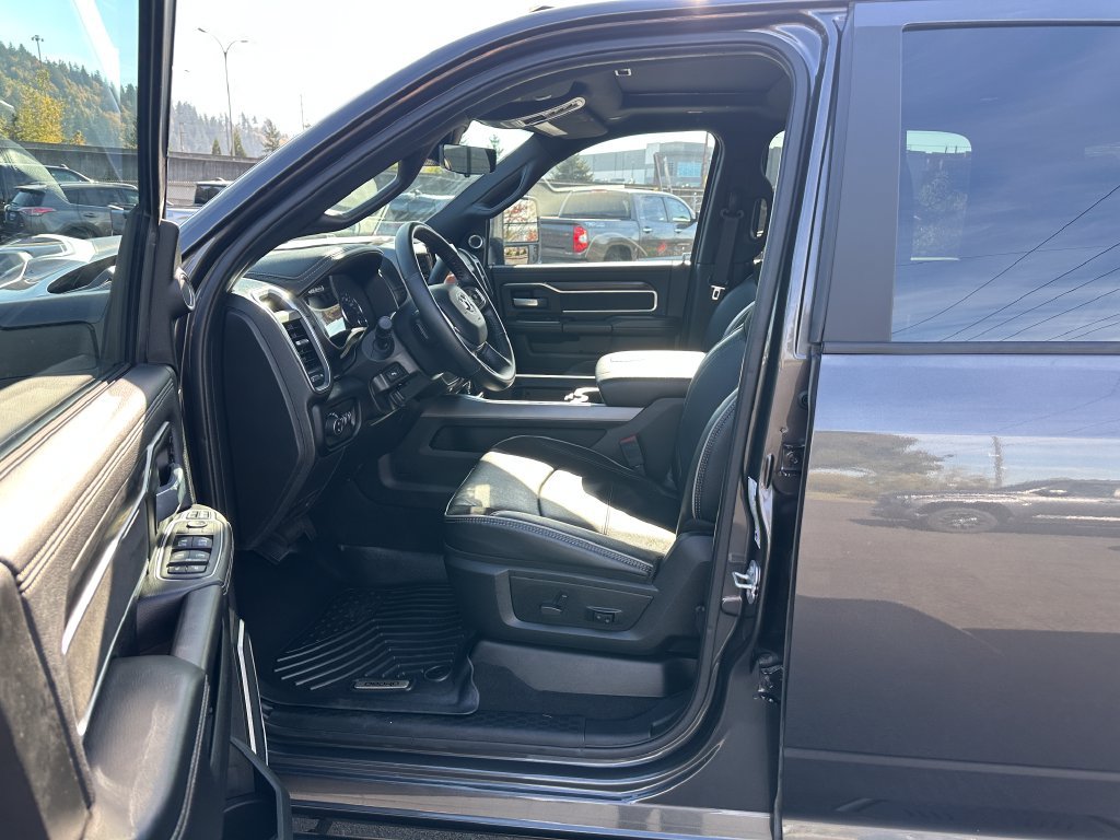 Used 2024 RAM 2500 Laramie w/ Night Edition AWD/4WD image 13