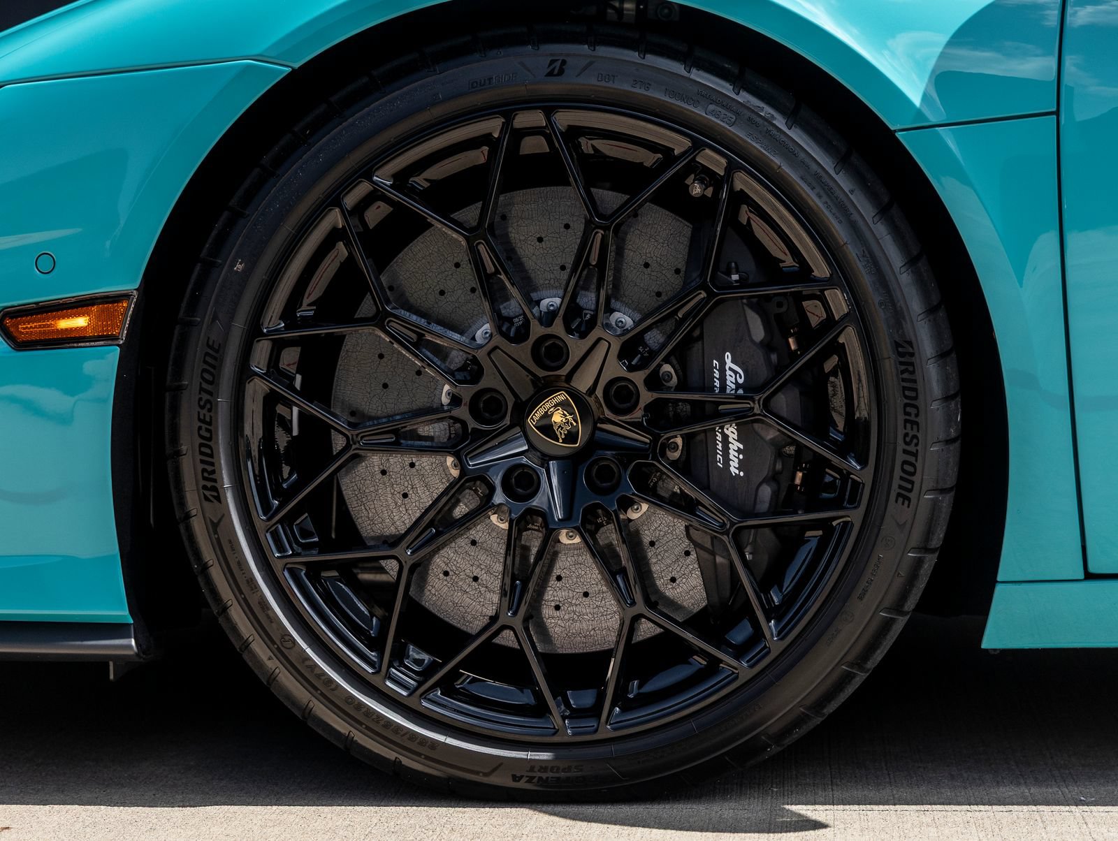 Used 2026 Lamborghini Temerario AWD/4WD image 12