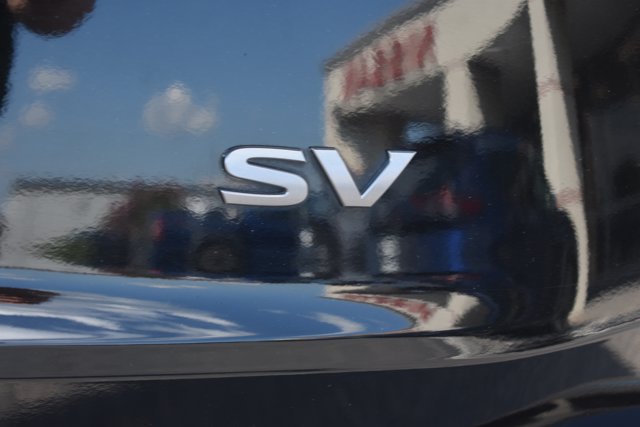 Used 2024 Nissan Rogue SV FWD image 7