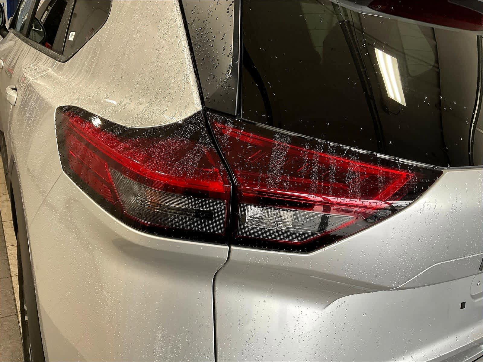 Certified 2022 Nissan Rogue SV image 33