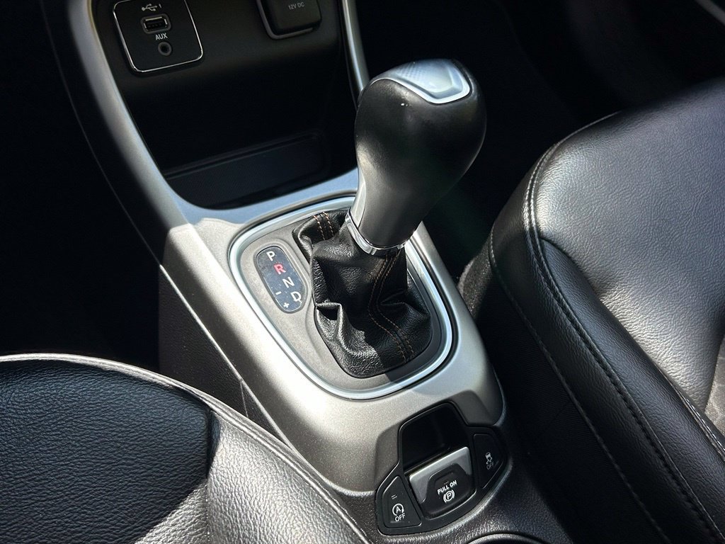 Certified 2020 Jeep Compass Latitude FWD image 28