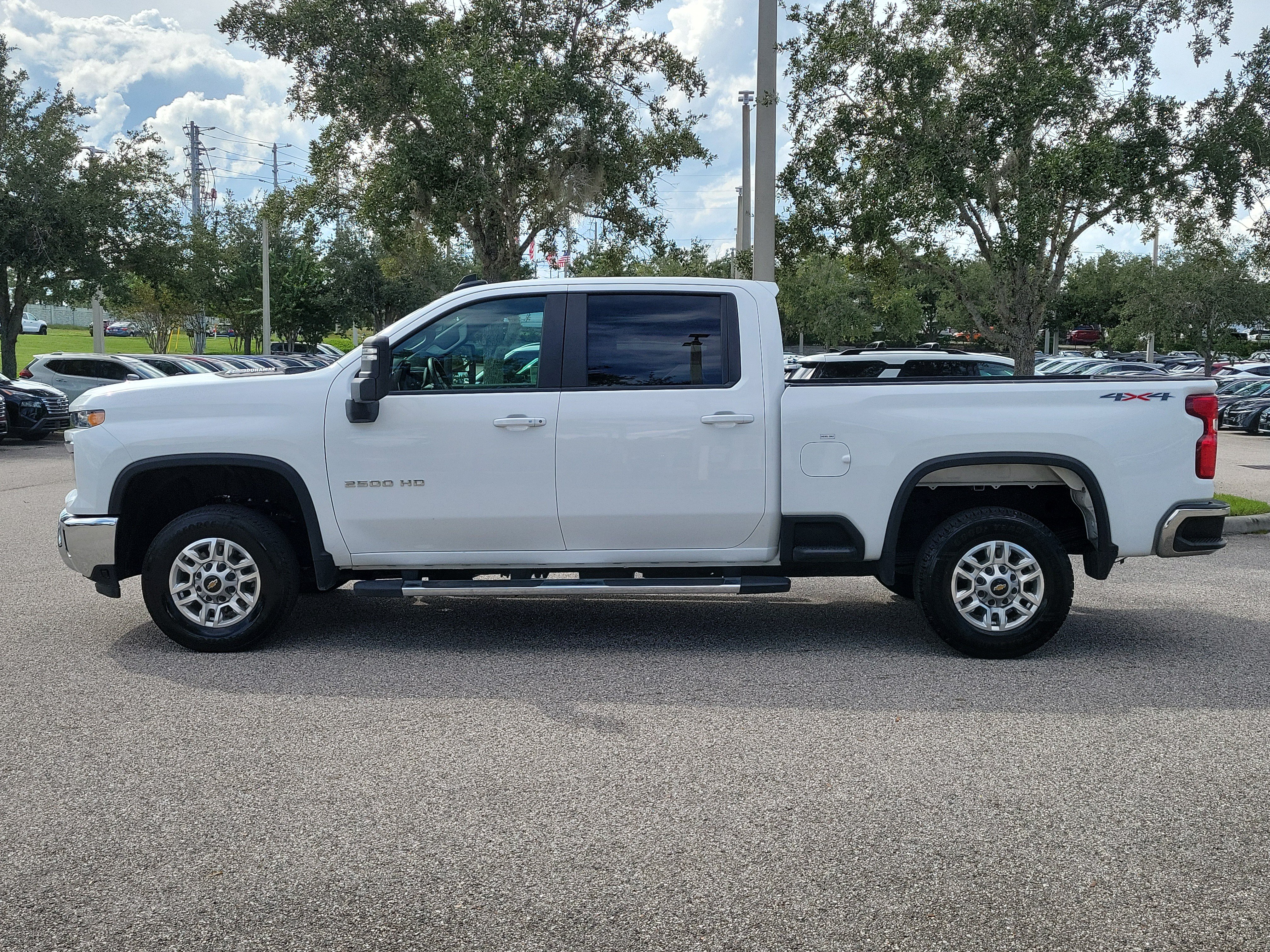 Used 2026 Chevrolet Silverado 2500 LT AWD/4WD image 8