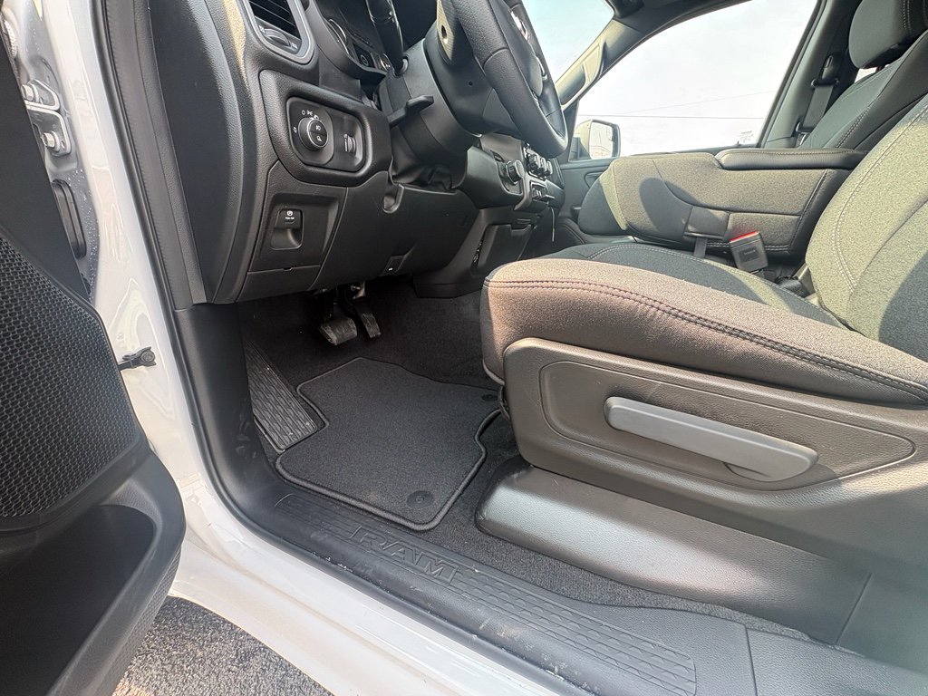 New 2026 RAM 1500 Express image 10