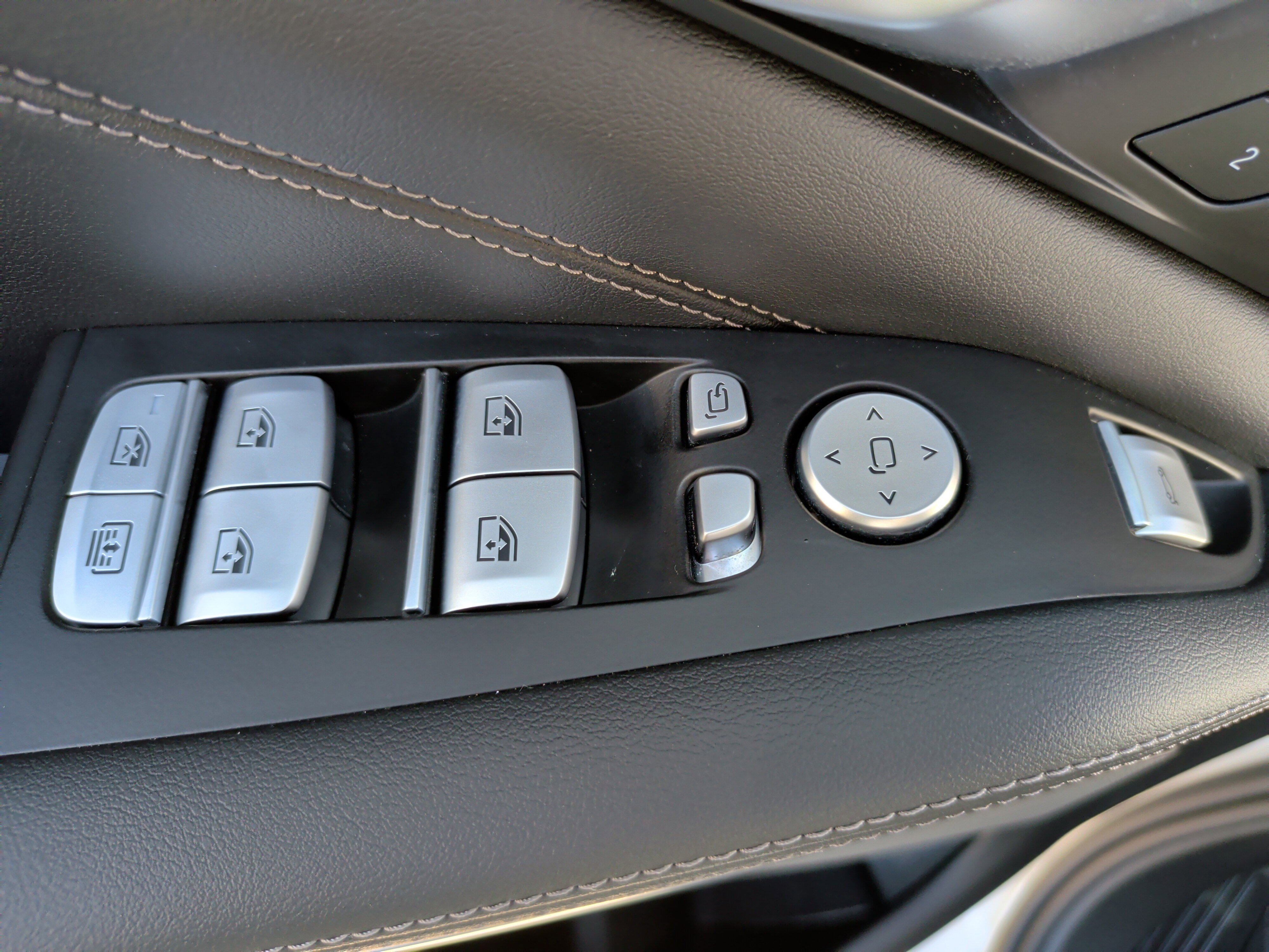 Certified 2025 BMW X7 xDrive40i w/ Premium Package image 15