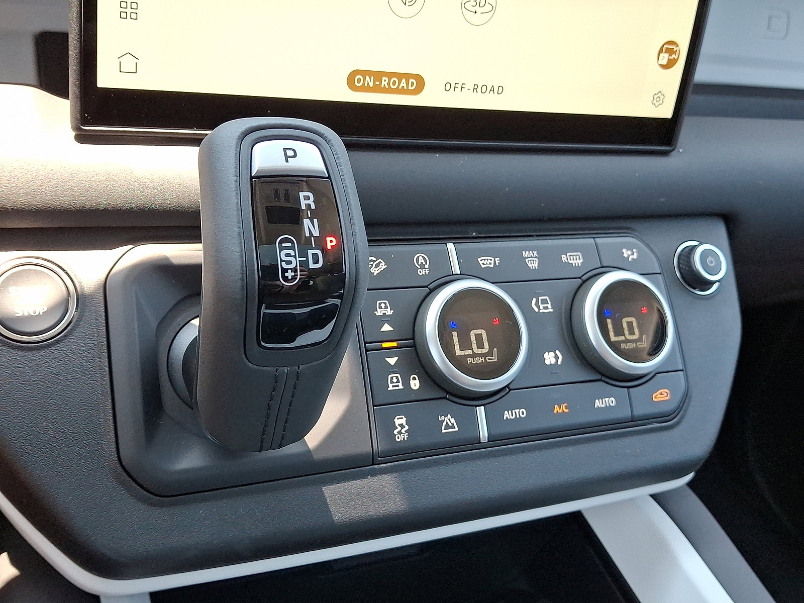 Certified 2025 Land Rover Defender 110 S image 11