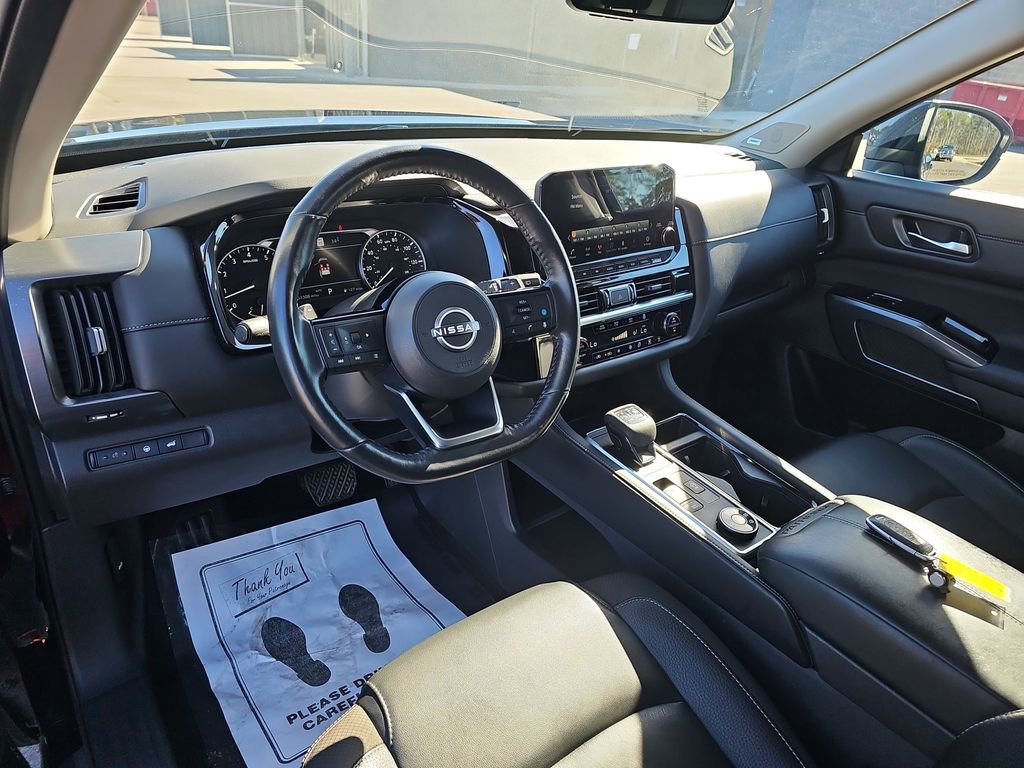 Used 2023 Nissan Pathfinder SL w/ SL Premium Package image 21