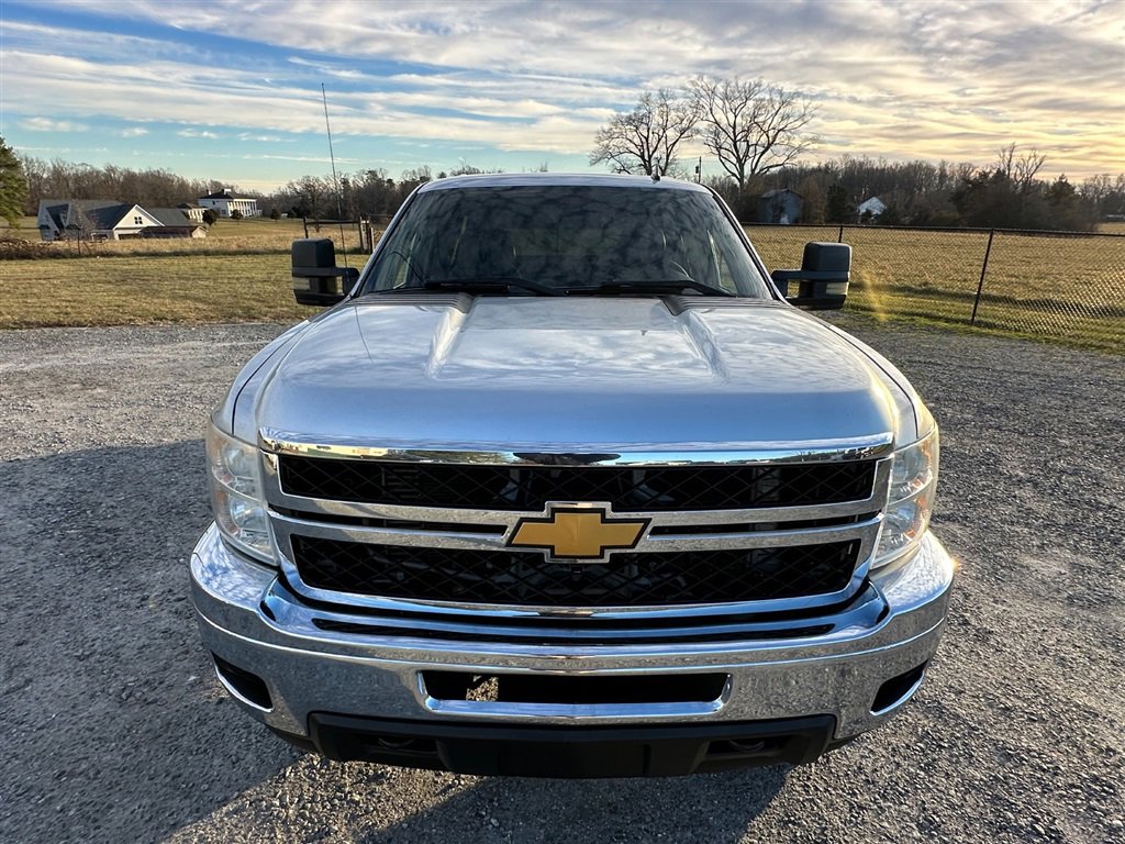 Used 2014 Chevrolet Silverado 2500 LTZ w/ LTZ Plus Package image 19