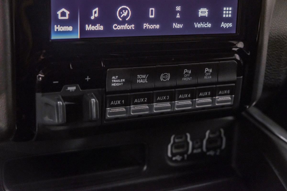 Used 2022 RAM 3500 Laramie image 28