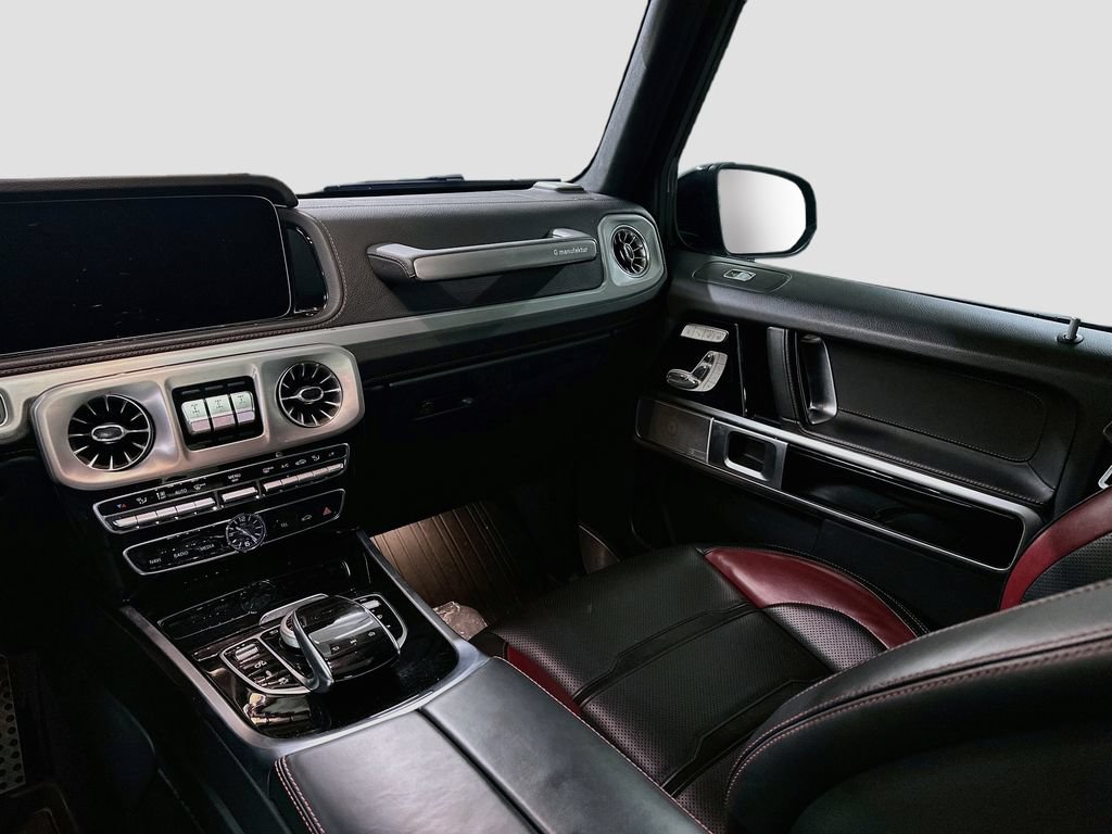 Used 2021 Mercedes-Benz G 63 AMG 4MATIC w/ G Manufaktur Interior Package image 24